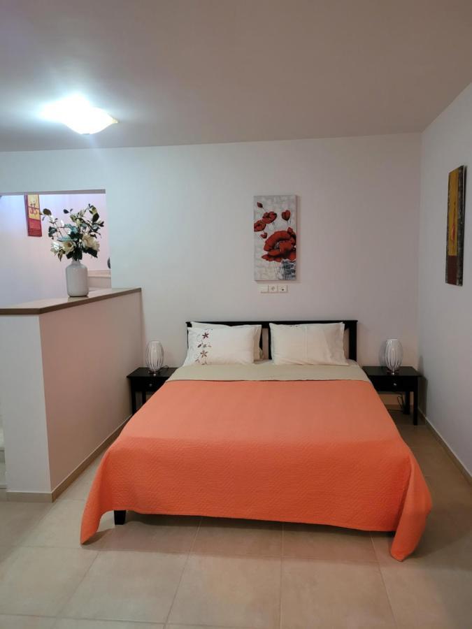 Villa Azure Sea, Istron מראה חיצוני תמונה