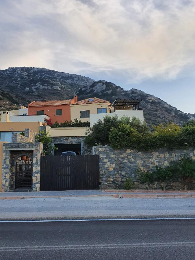 Villa Azure Sea, Istron מראה חיצוני תמונה